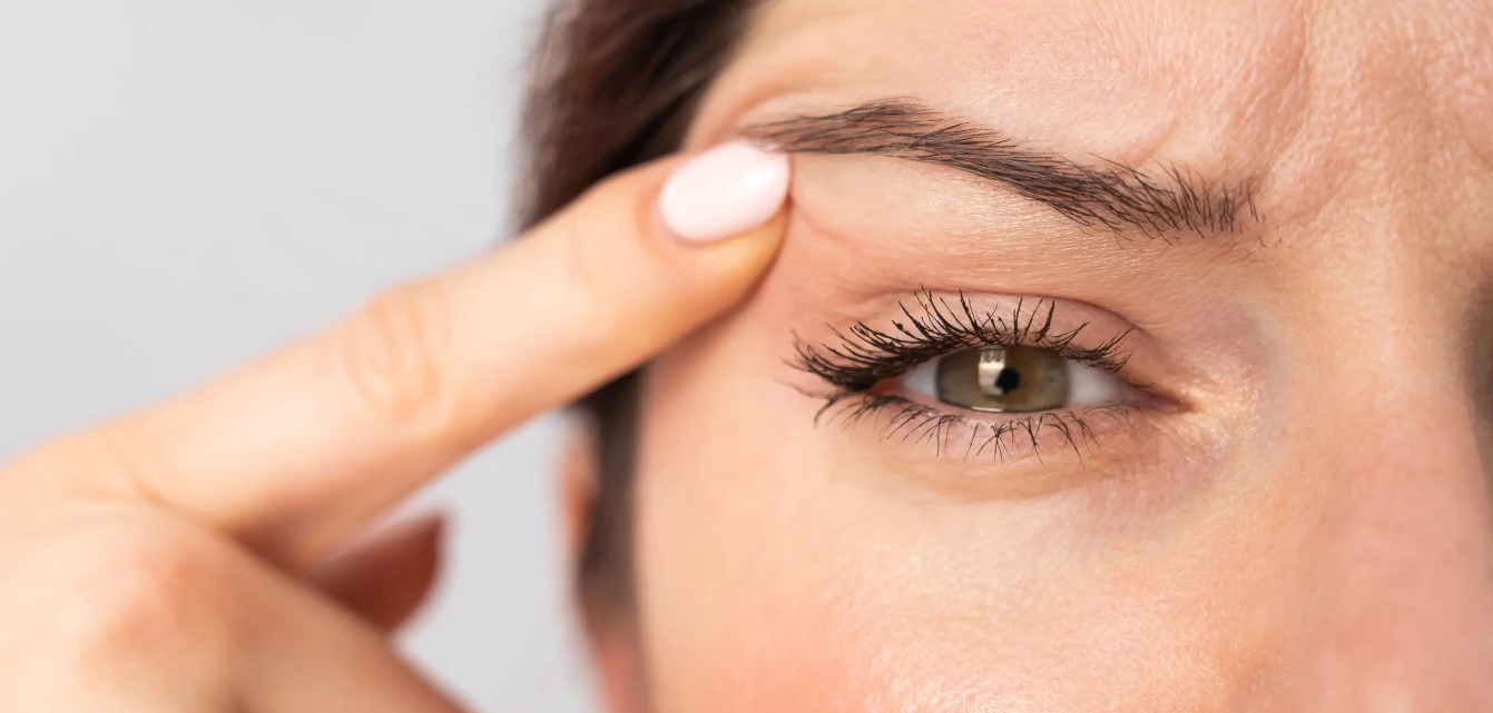 İzmir Göz Kapağı Estetiği